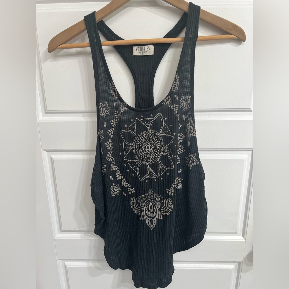 Wild Kiss racer summer top 🖤